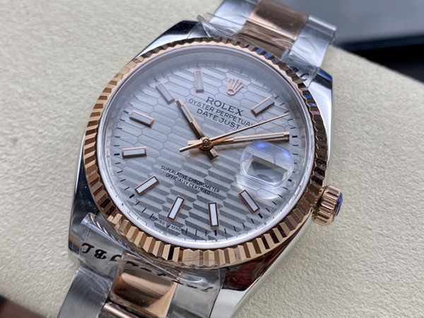 激安ロレックス背面デザイン